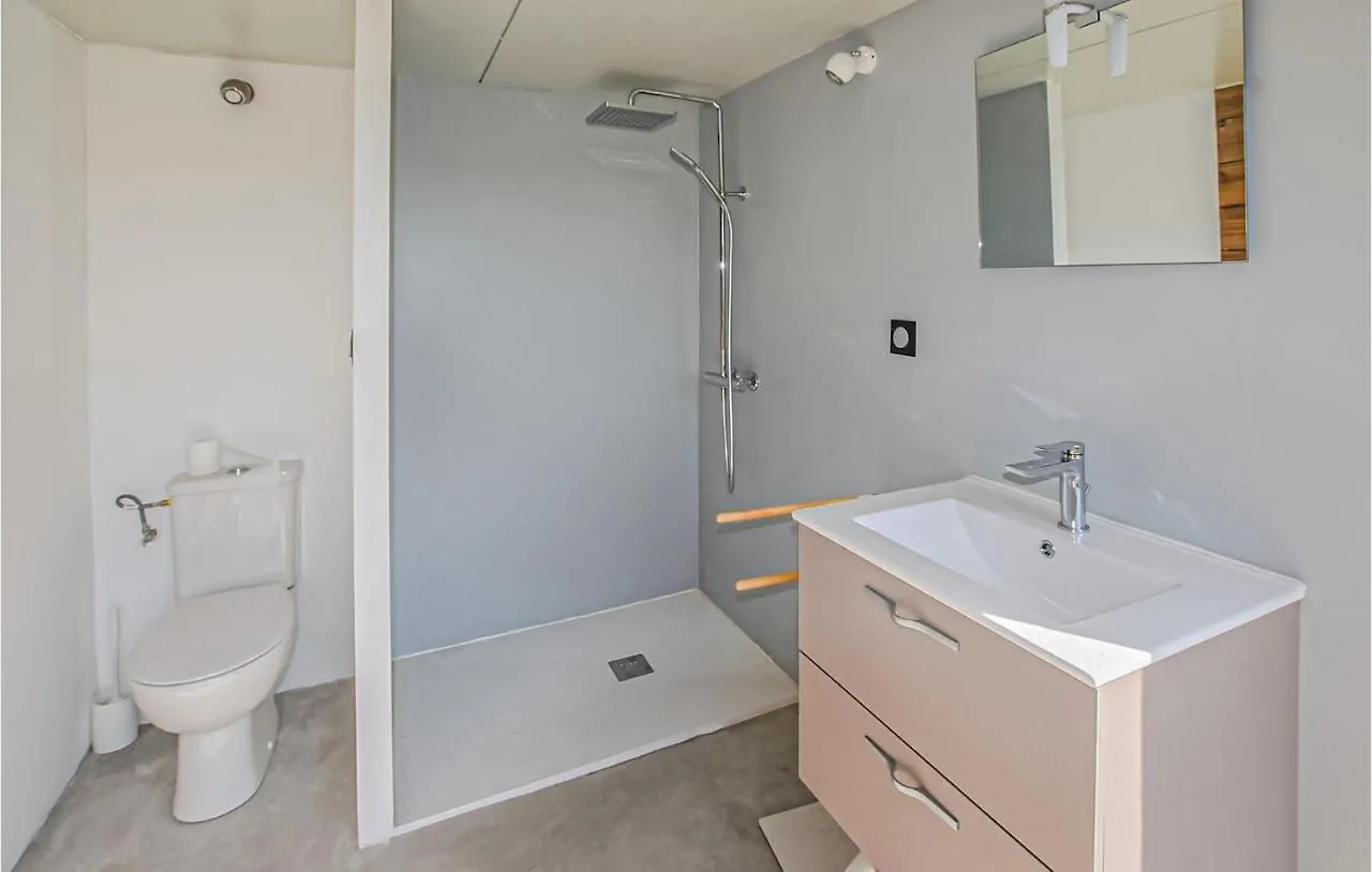 Pet Friendly Home In Bonnieux With Sauna 0*,